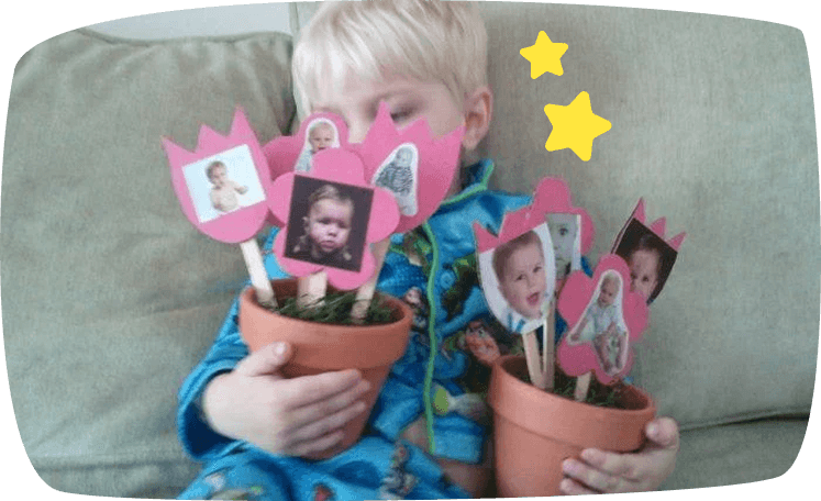 Doniczka z kwiatkiem i zdjęciem